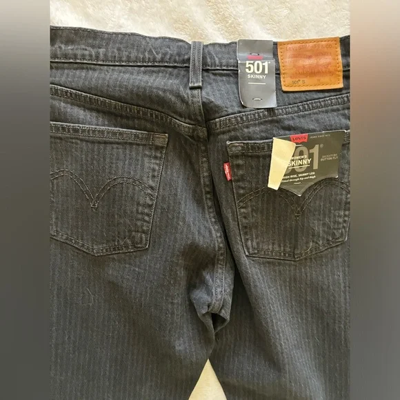 Levi’s Skinny Jeans - Picture 3 of 6